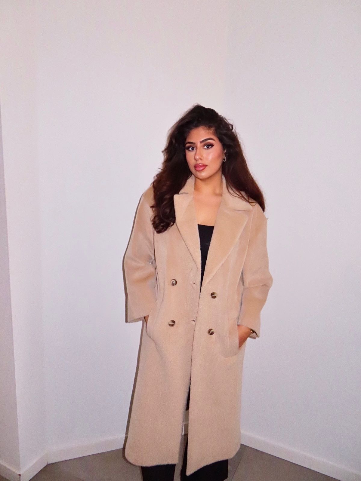 VIENNA WOOL COAT